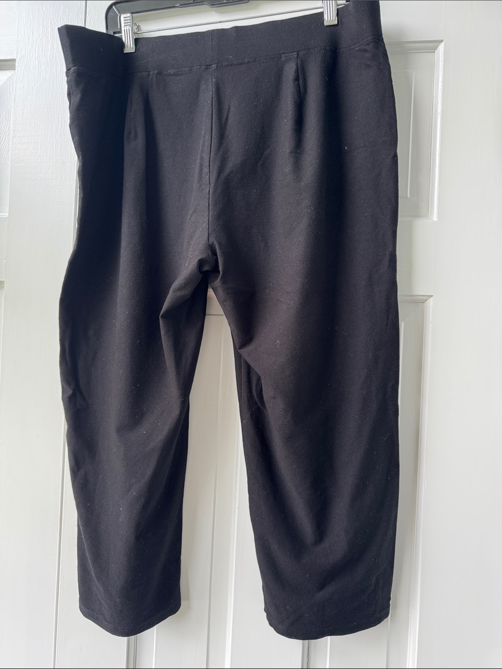 Eileen Fisher Black Pull-On Capri Pants size L - Picture 3 of 5